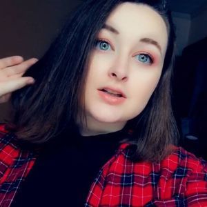 Meet your Posher, Paige